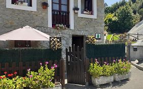 Casa Rural La Peña en Unquera (Cantabria)